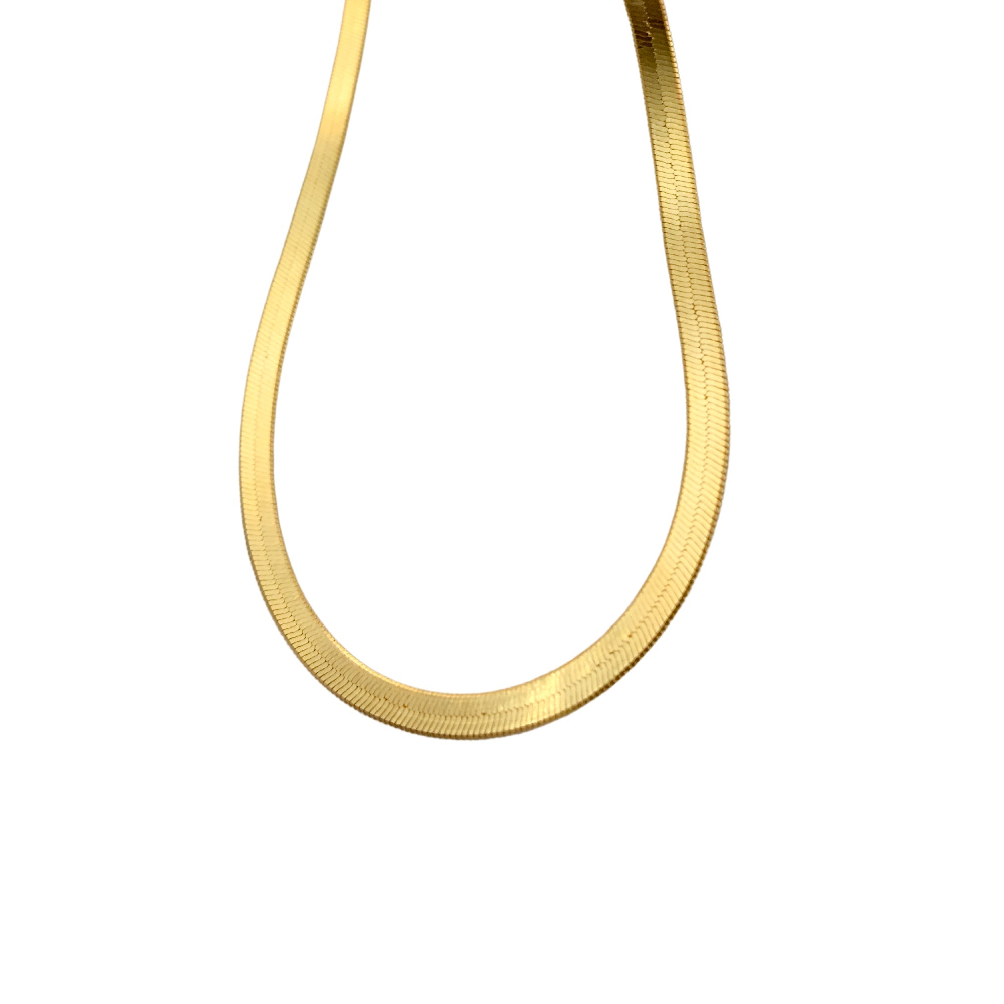 Collier doré style chaîne serpent snake chain en gros plan sur fond blanc, idée cadeau koolkado.